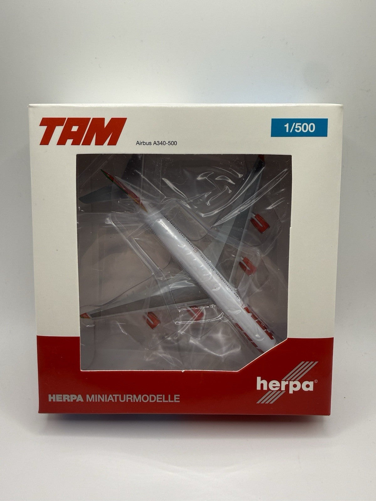 Herpa Wings 1:500 TAM A340-500