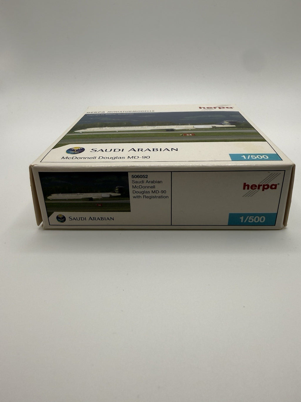 Herpa Wings 1:500 Saudi Arabian Airlines MD-90