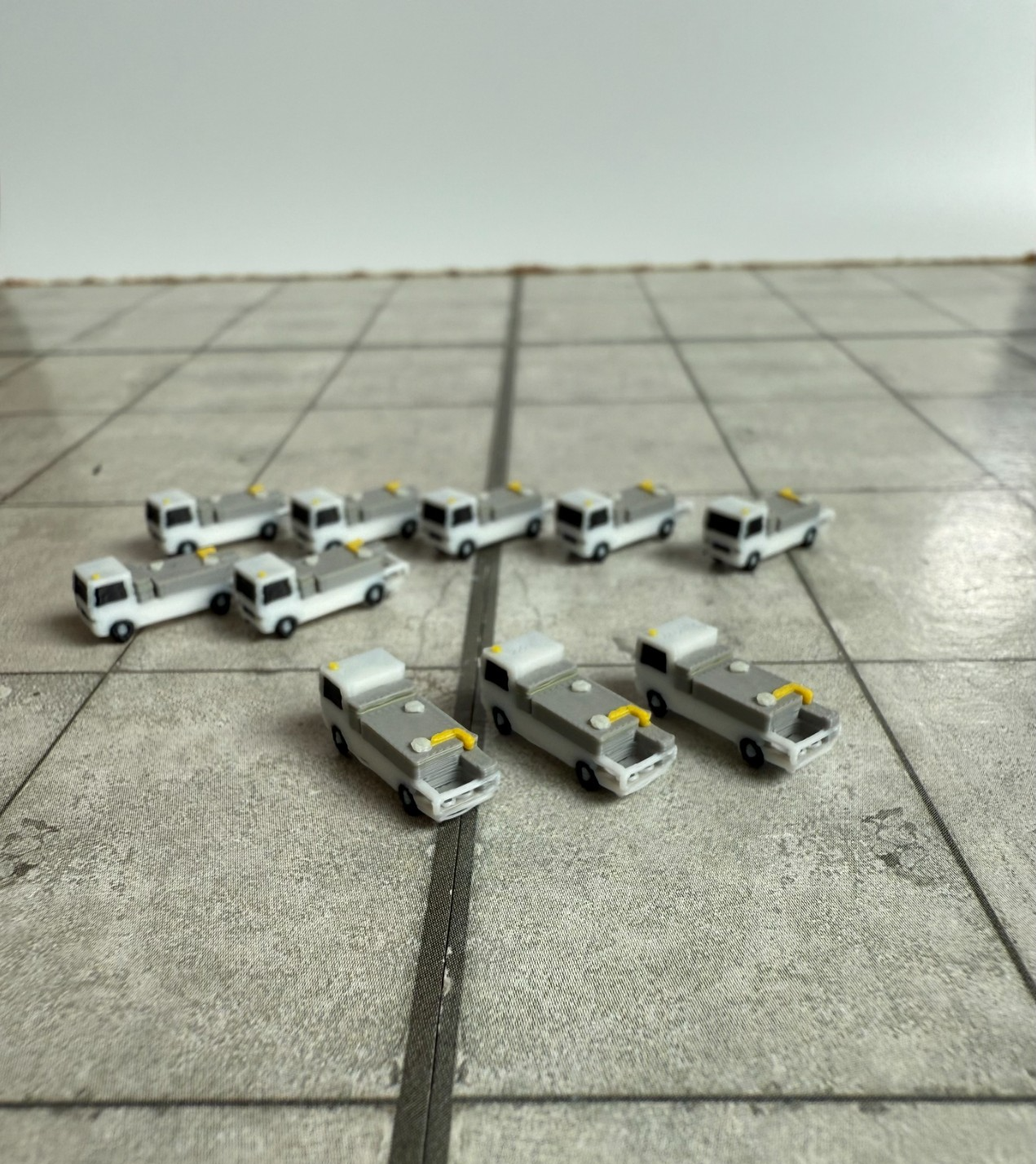 für Herpa Wings 1:500 / 1:400 10x  Lavatory trucks  GSE / Airport Accessoires