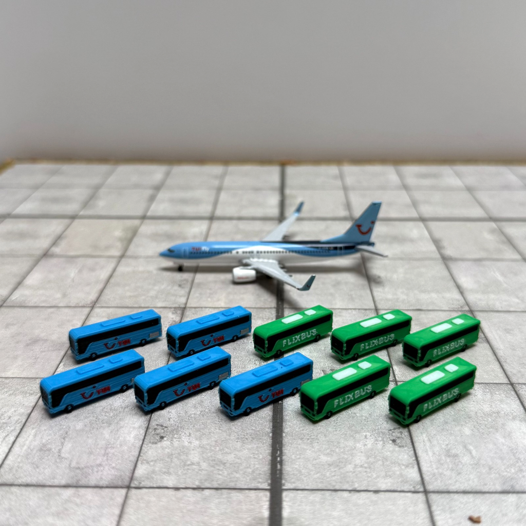 für Herpa Wings 1:500 / 1:400  10x Reisebus Coaches Holiday  GSE