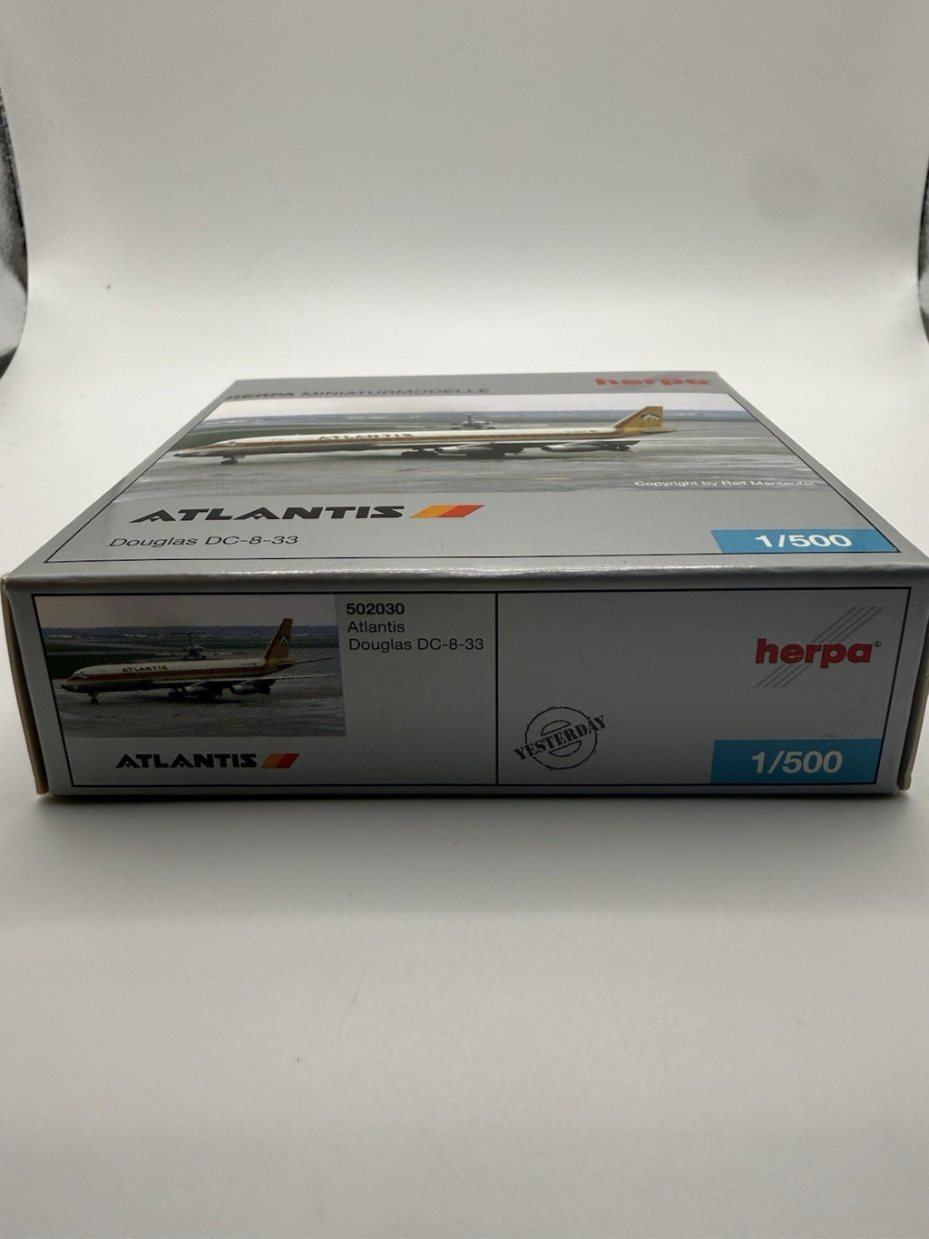 Herpa Wings 1:500 Atlantis DC-8