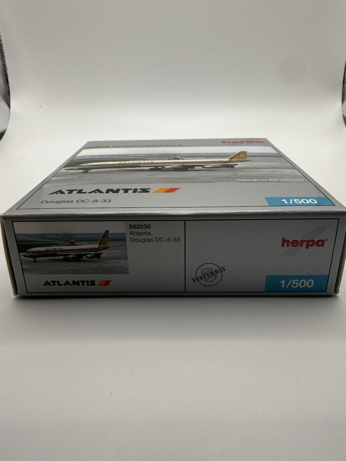 Herpa Wings 1:500 Atlantis DC-8