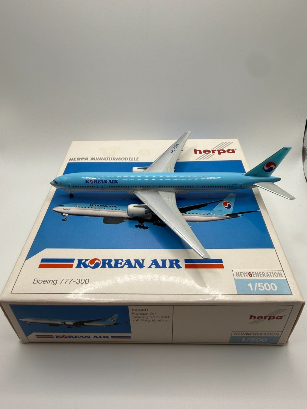 Herpa Wings 1:500 Korean Air 777-300ER