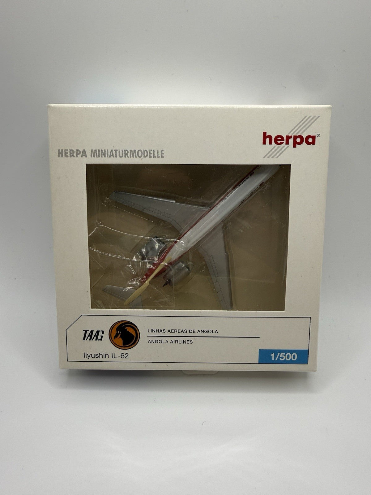 Herpa Wings 1:500 TAAG Angola IL-62