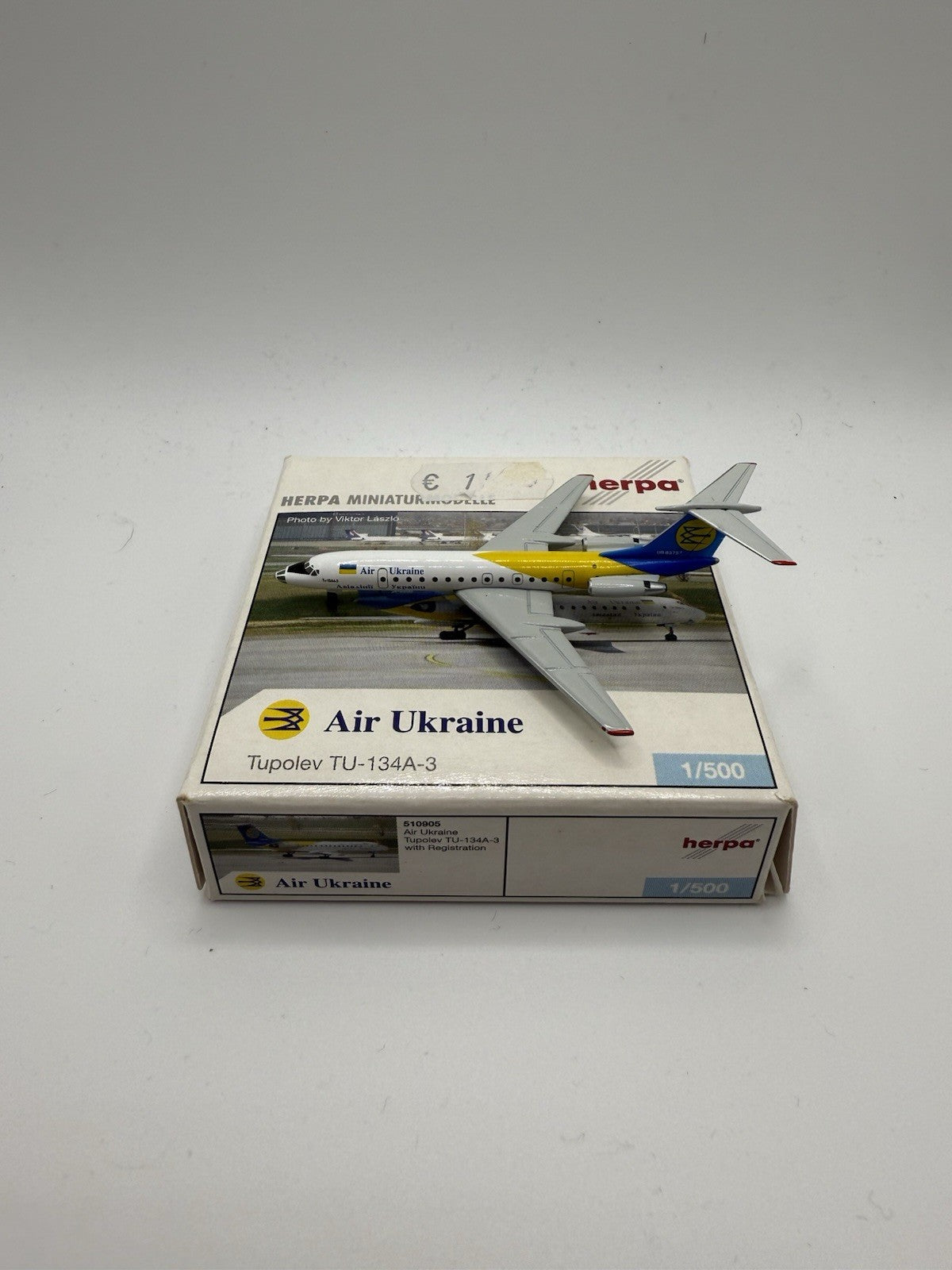 Herpa Wings 1:500 Air Ukraine Tu-134