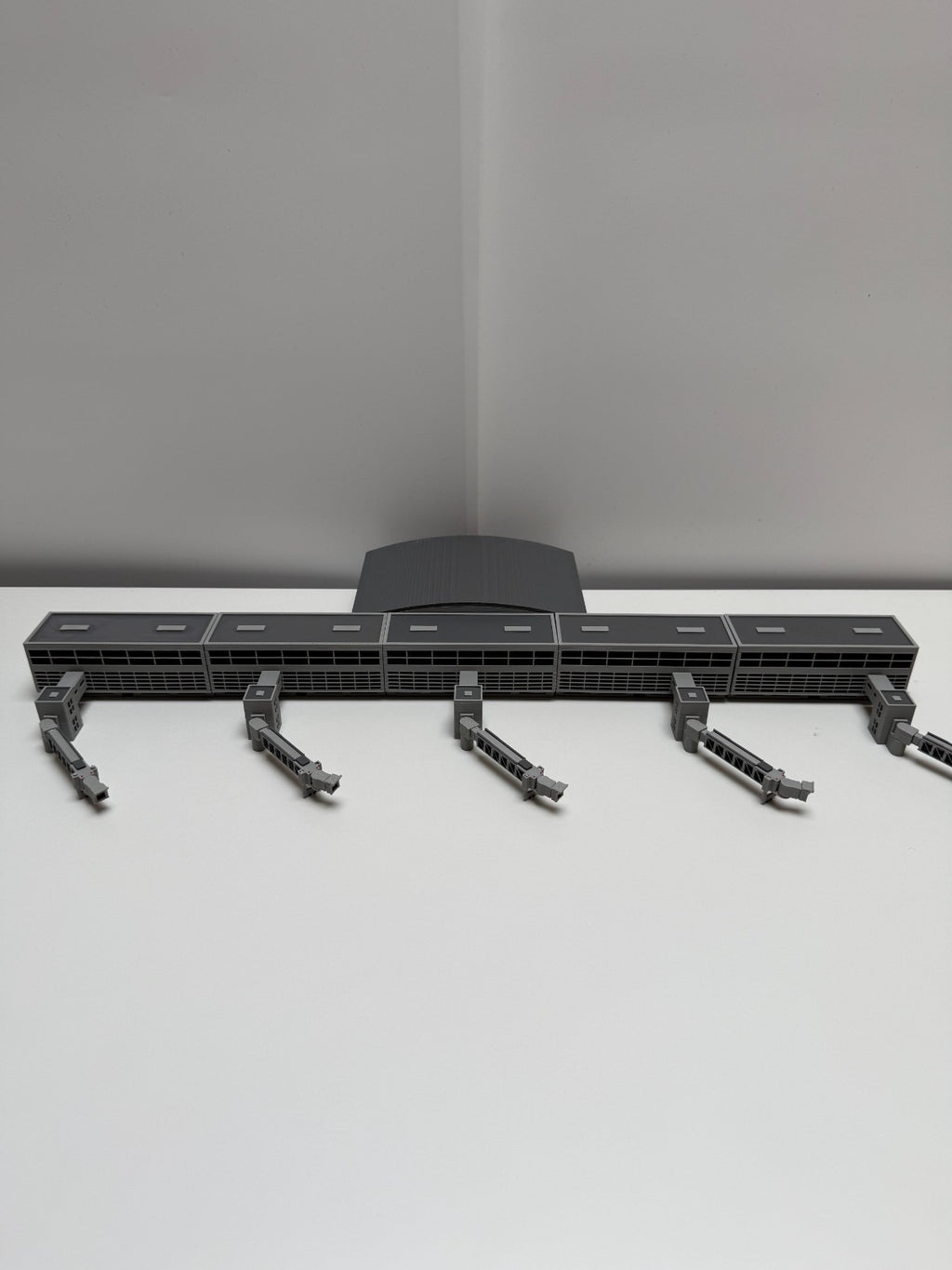 für Herpa Wings 1:500 Terminal Flughafen Airport with Jet bridges Set
