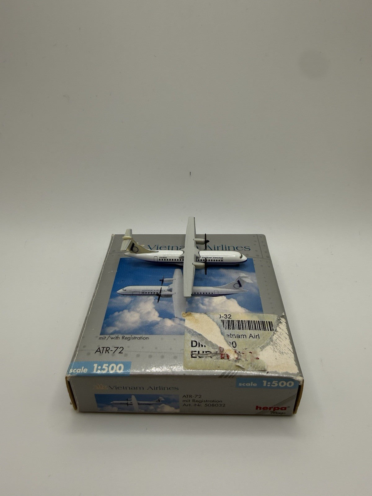 Herpa Wings 1:500 Vietnam Airlines ATR-72