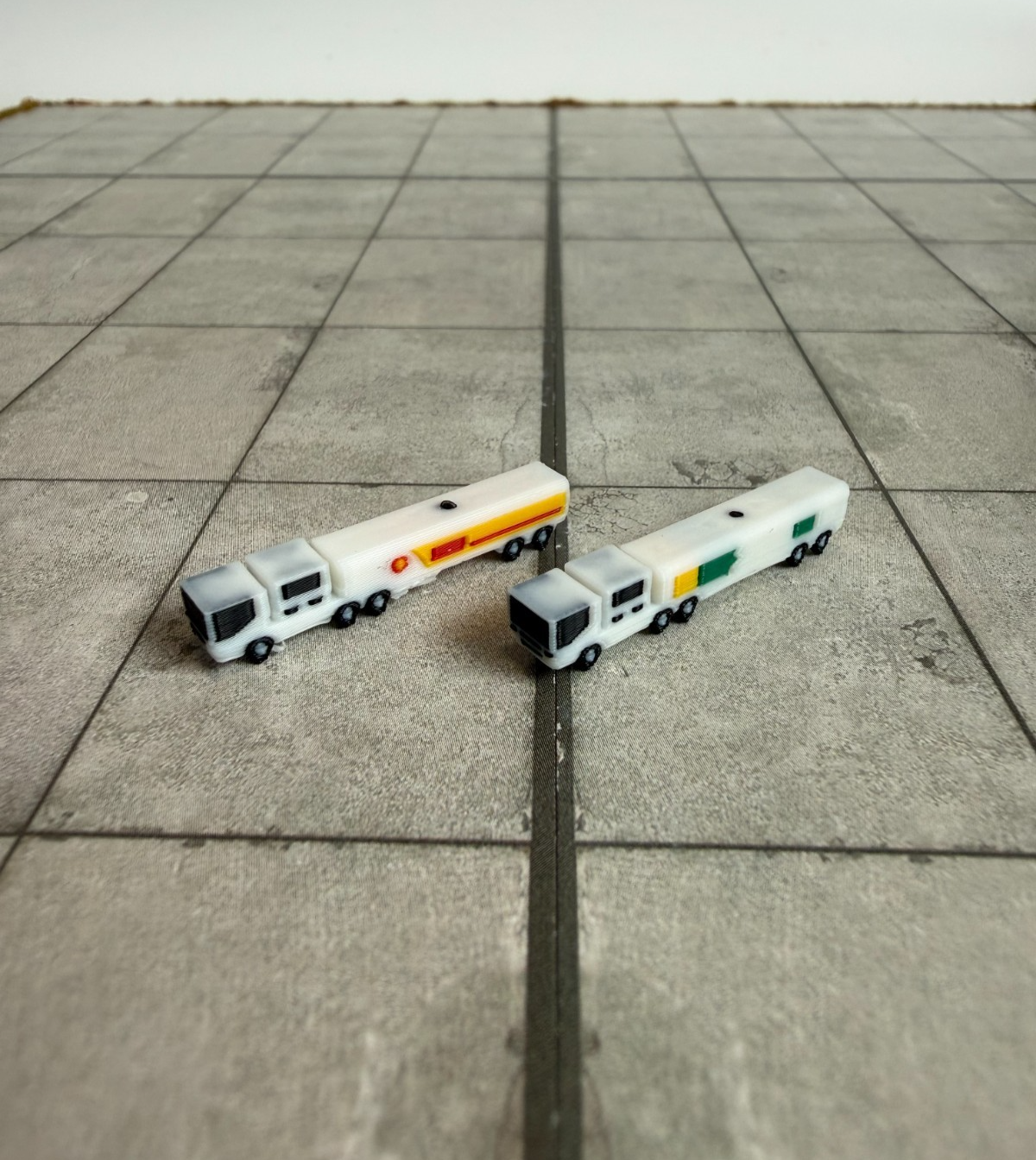 für Herpa Wings 1:500 / 1:400 10x Fuel truck Tanklastwagen  GSE / Airport