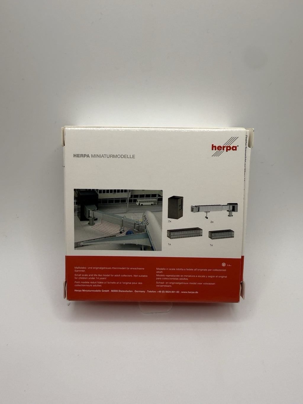 Herpa Wings 1:500 2x Passenger Gate Set Fluggastbrücken Jet Bridges Gangways 2x