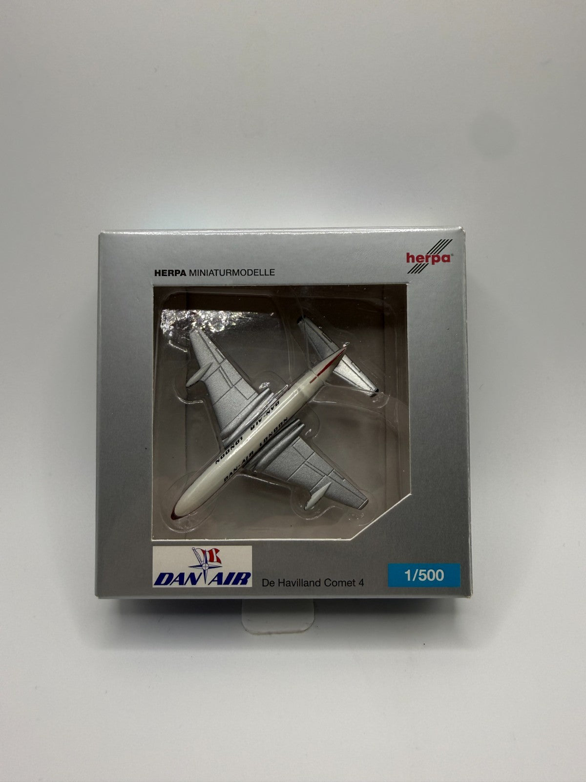 Herpa Wings 1:500 Dan Air Comet 4