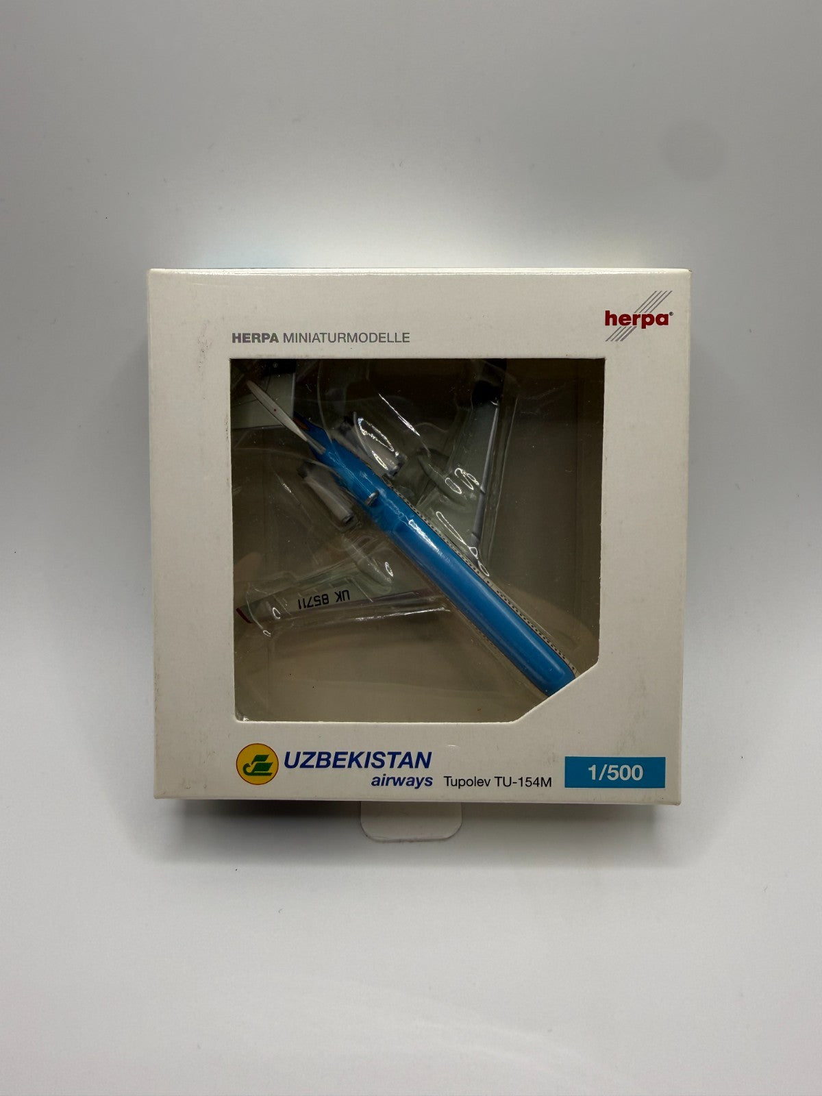 Herpa Wings 1:500 Uzbekistan Airways Tu-154
