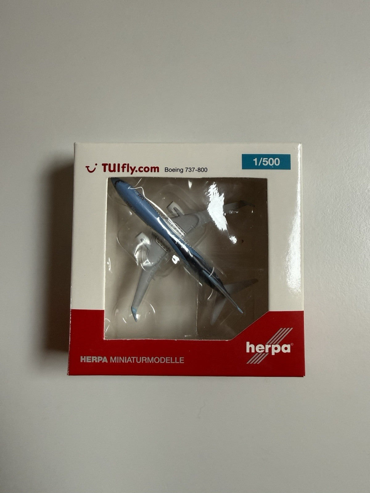 Herpa Wings 1:500 TUI fly 737-800
