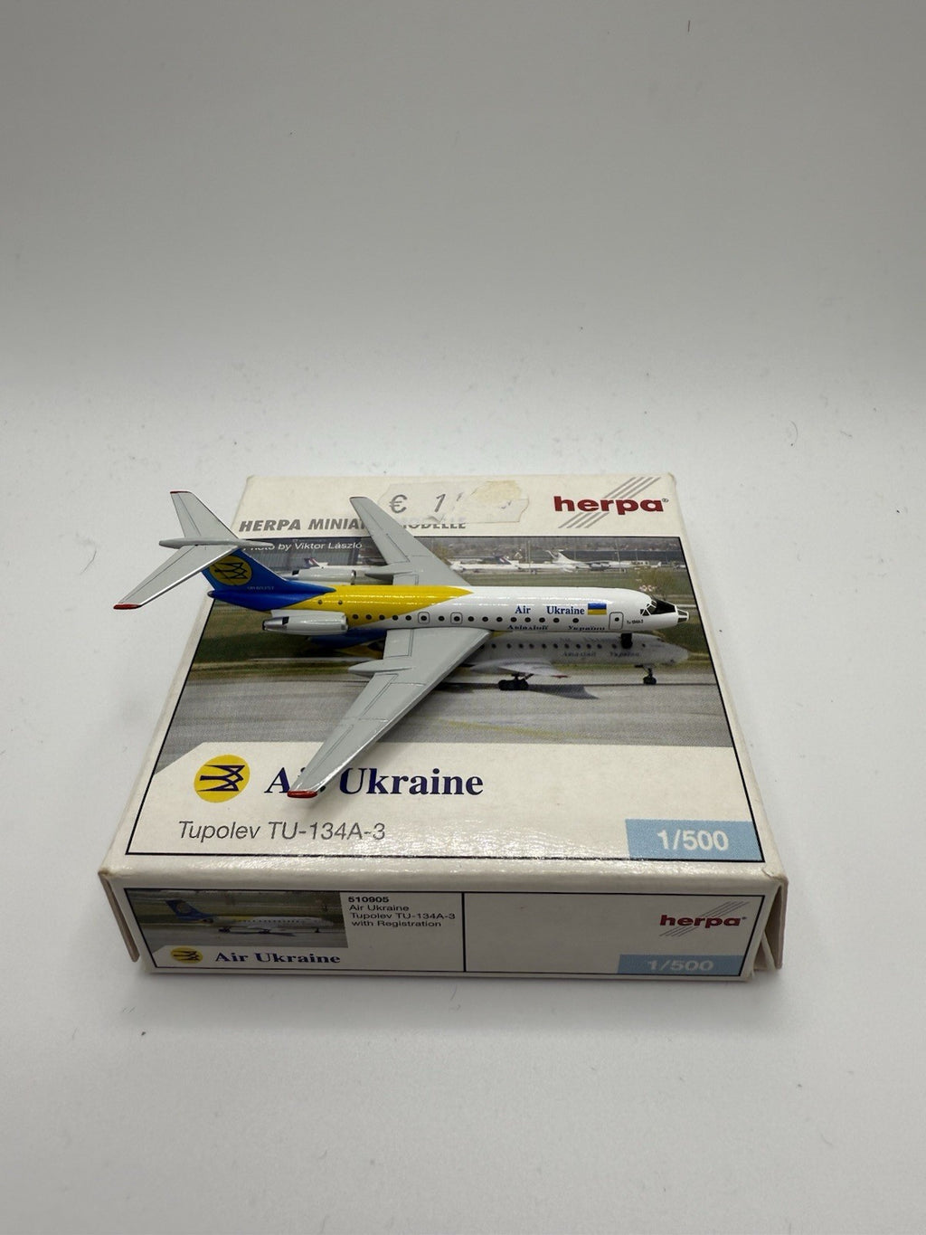Herpa Wings 1:500 Air Ukraine Tu-134