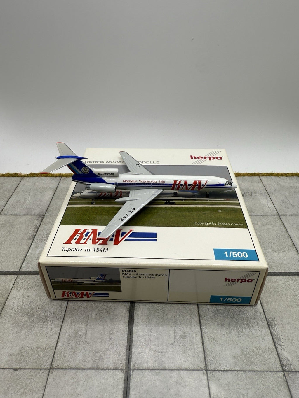 Herpa Wings 1:500 KMV Tu-154