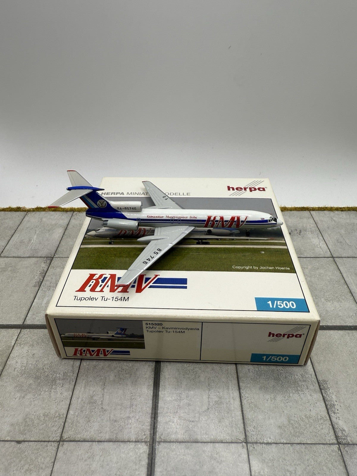 Herpa Wings 1:500 KMV Tu-154