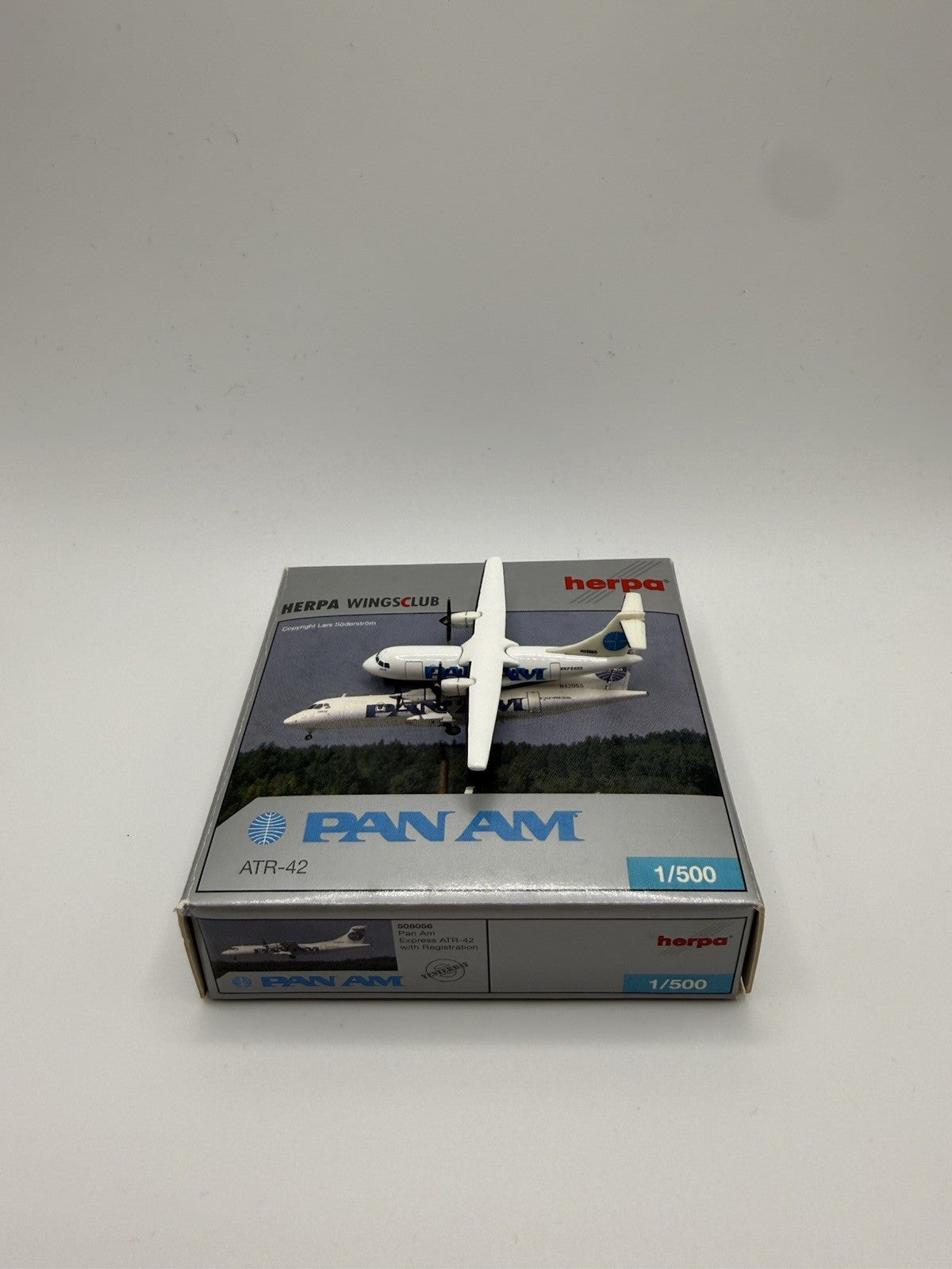 Herpa Wings 1:500 Pan Am ATR-42