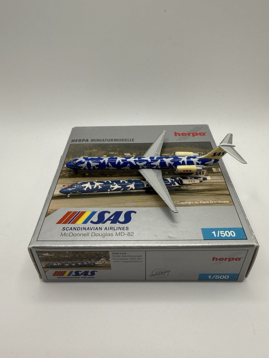 Herpa Wings 1:500 SAS MD-82