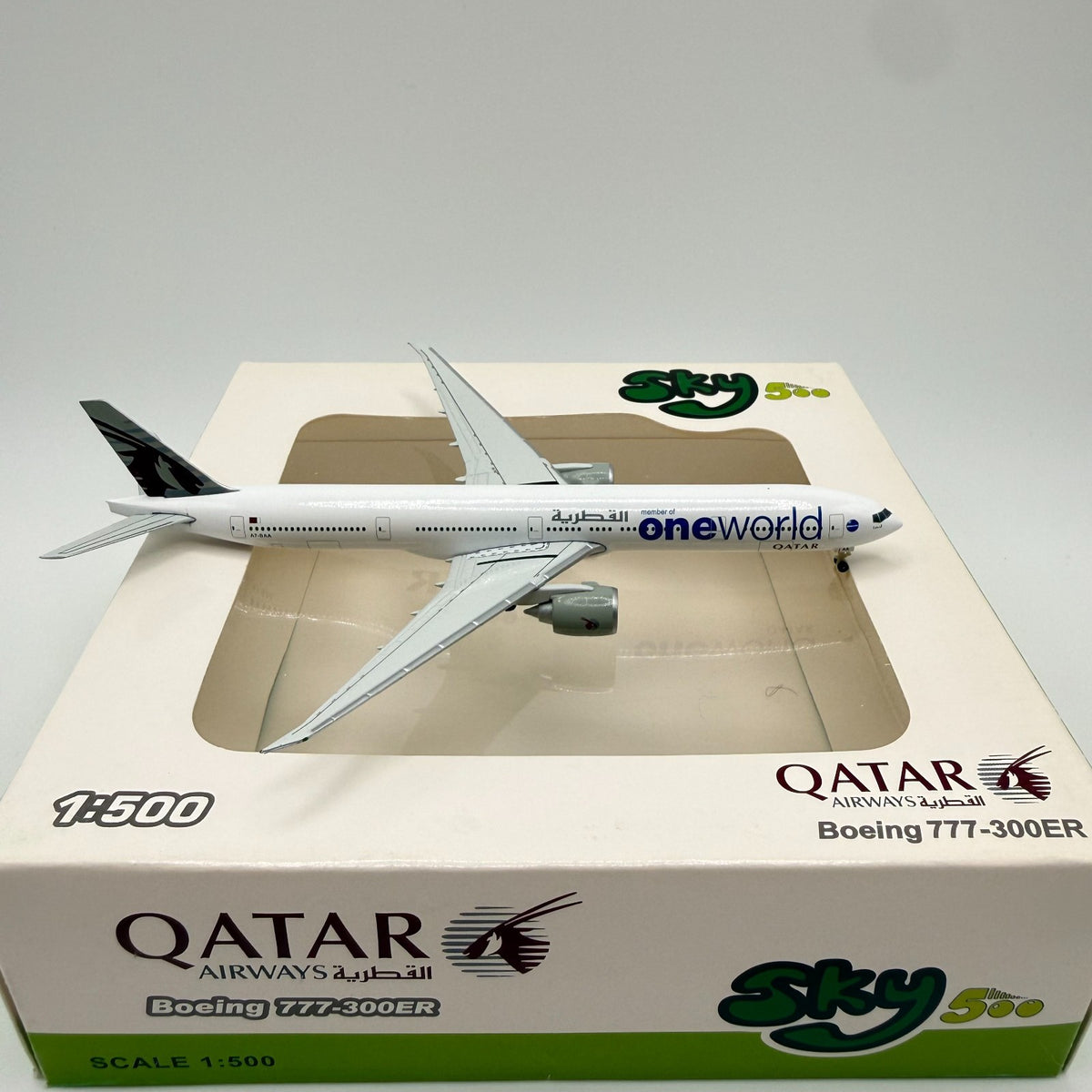 Herpa Wings 1:500 / Sky500 Qatar Airways 777-300ER One World