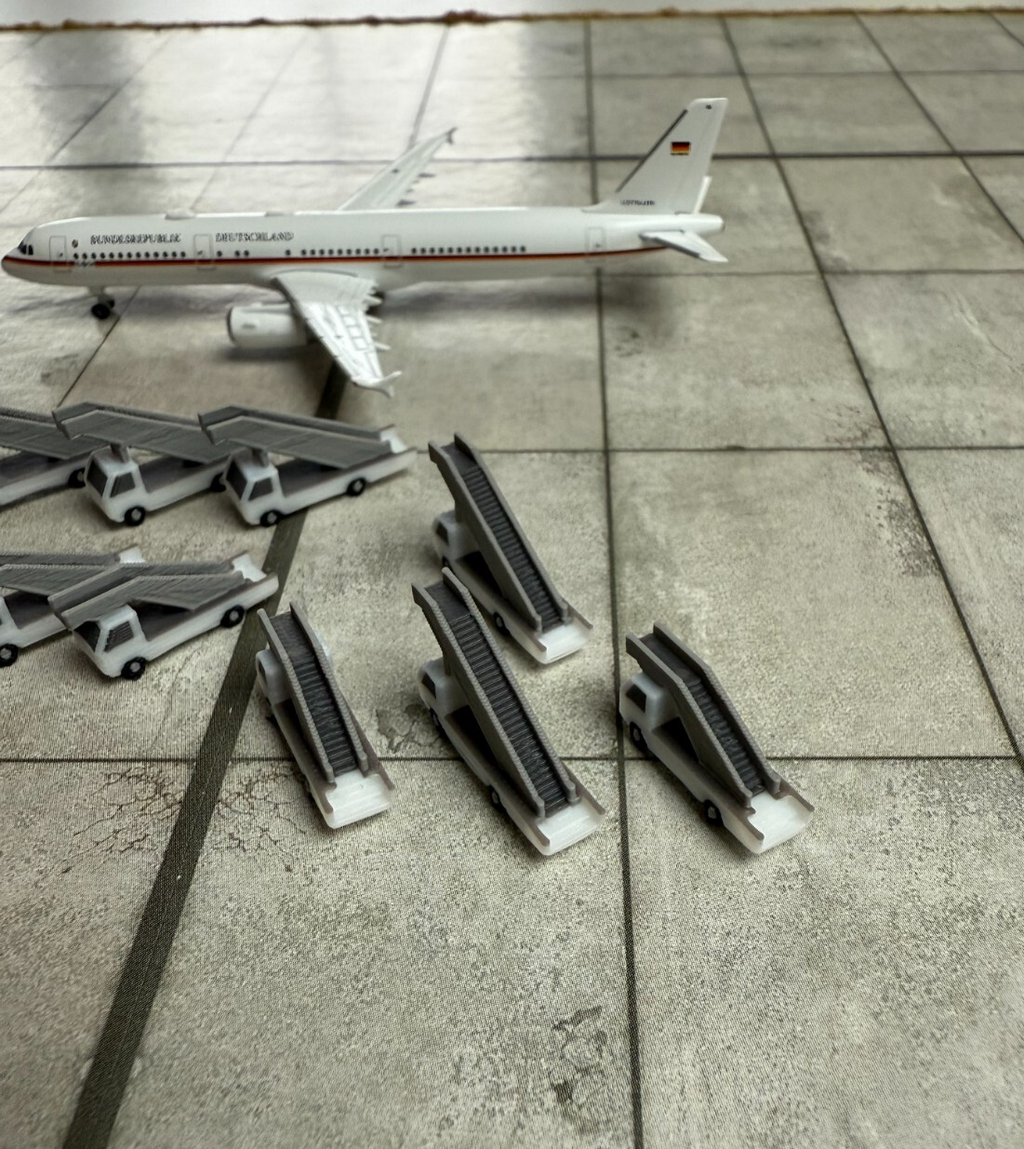 für Herpa Wings 1:500 / 1:400 10x Fluggasttreppen Stairs Set GSE / Airport