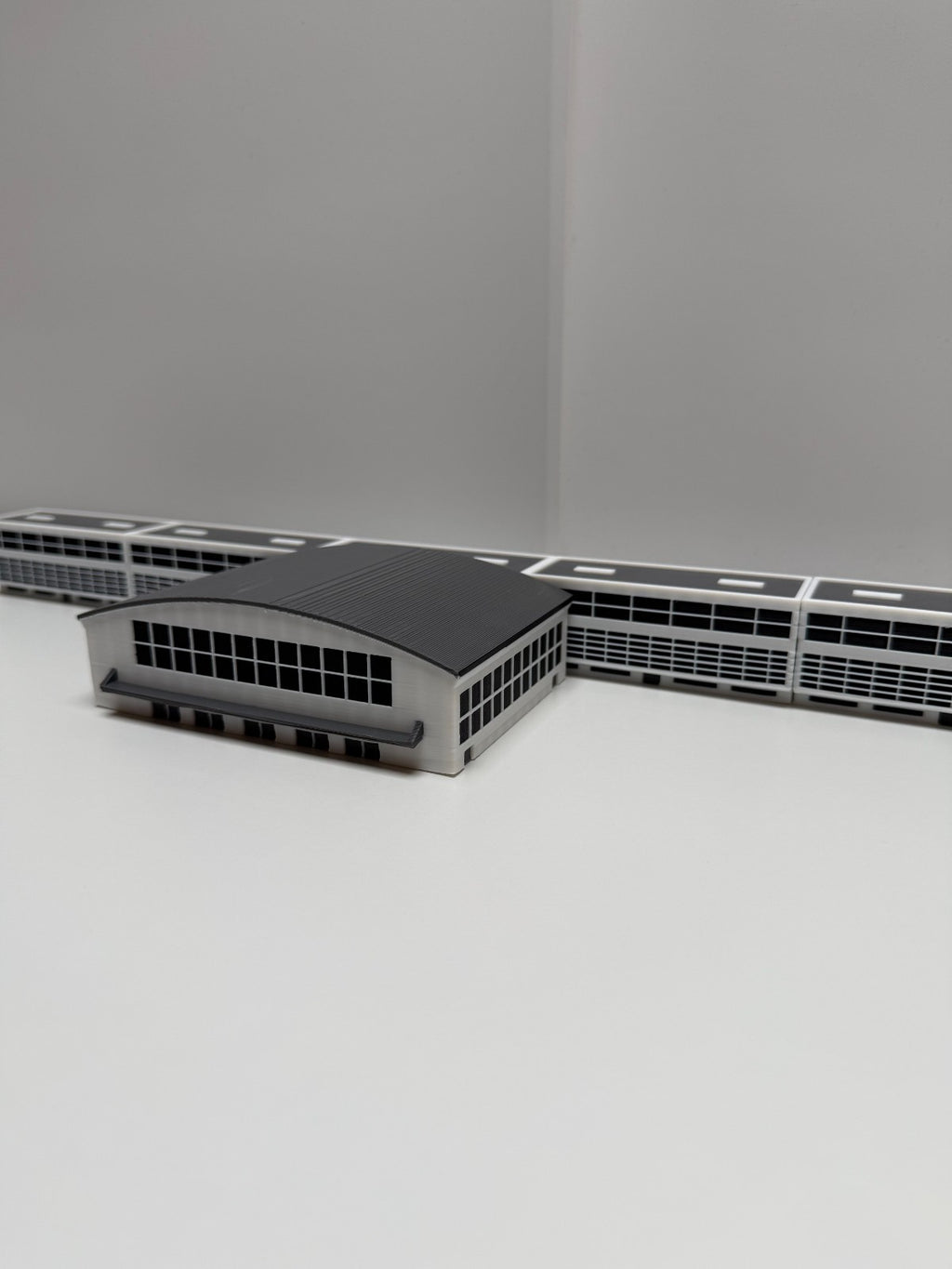 für Herpa Wings 1:500 Terminal Flughafen Airport with Jet bridges Set