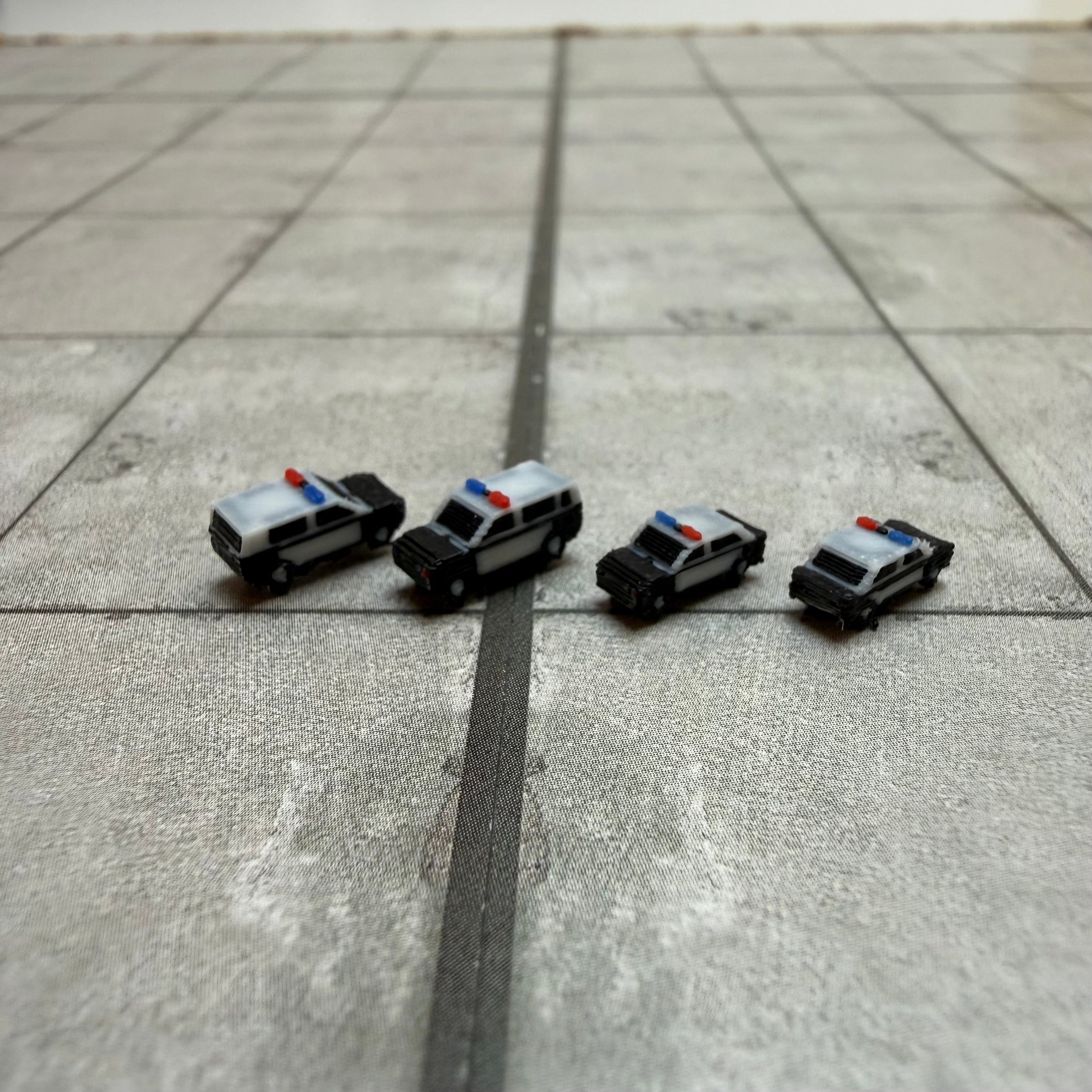 10x Polizei Autos U.S. 1:500 / 1:400