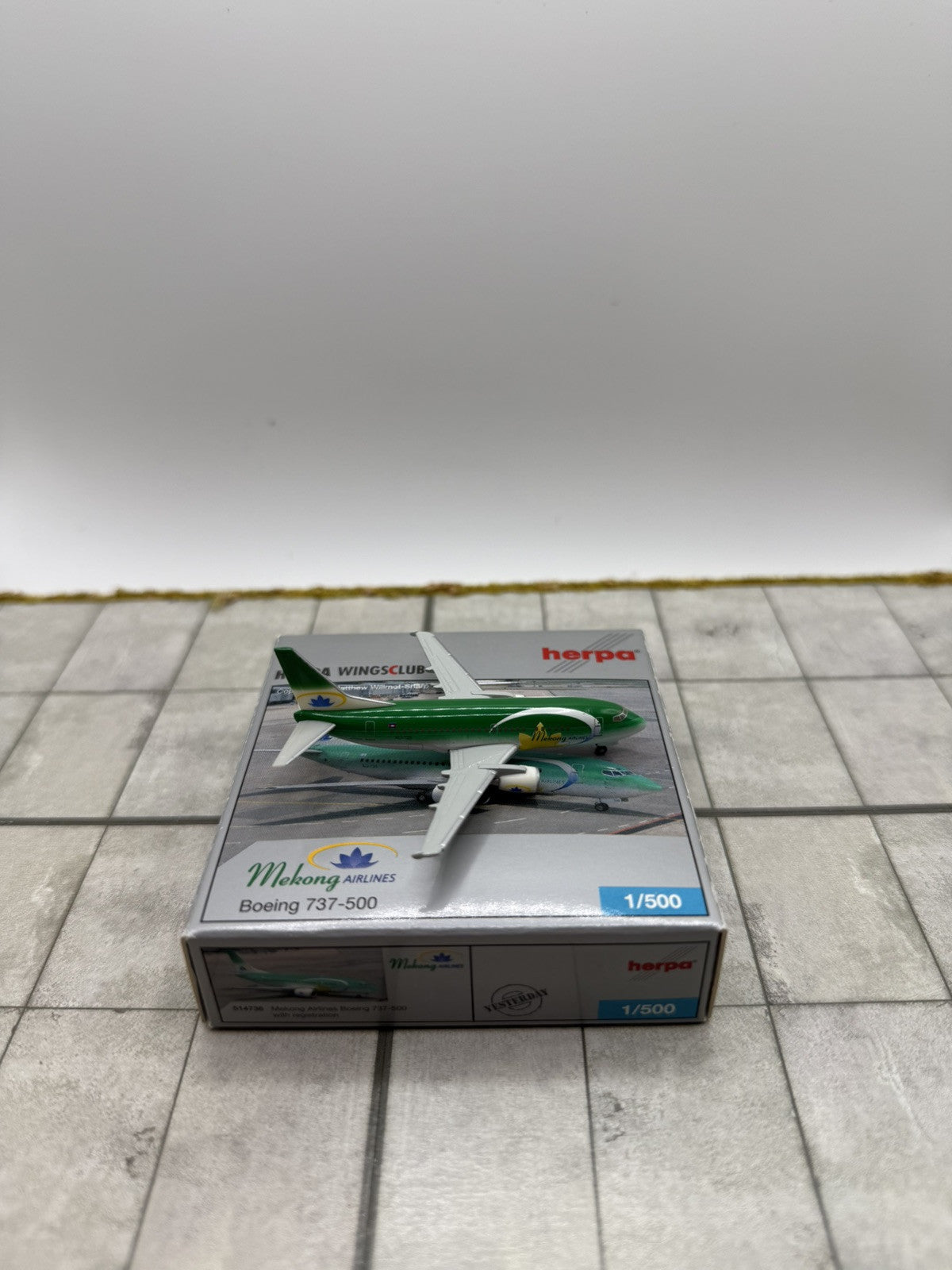 Herpa Wings 1:500 Mekong Airlines 737-500
